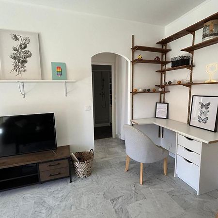 Bright Flat Near To The Beach & Harbor Saint-Laurent-du-Var Exteriör bild