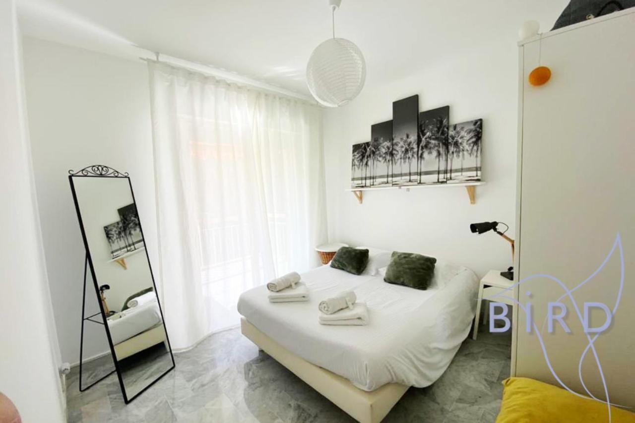 Bright Flat Near To The Beach & Harbor Saint-Laurent-du-Var Exteriör bild